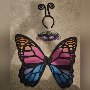 Spirit Halloween Vibrant Monarch Butterfly Costume. Wings, Mask Headband